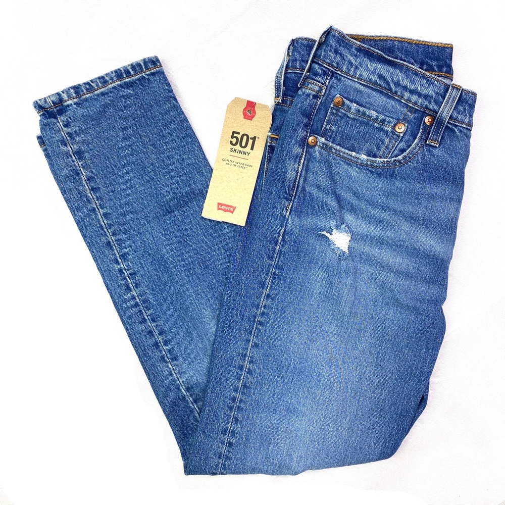 NWT Levi's 501 Distressed Skinny Jeans - Picture 5 of 7